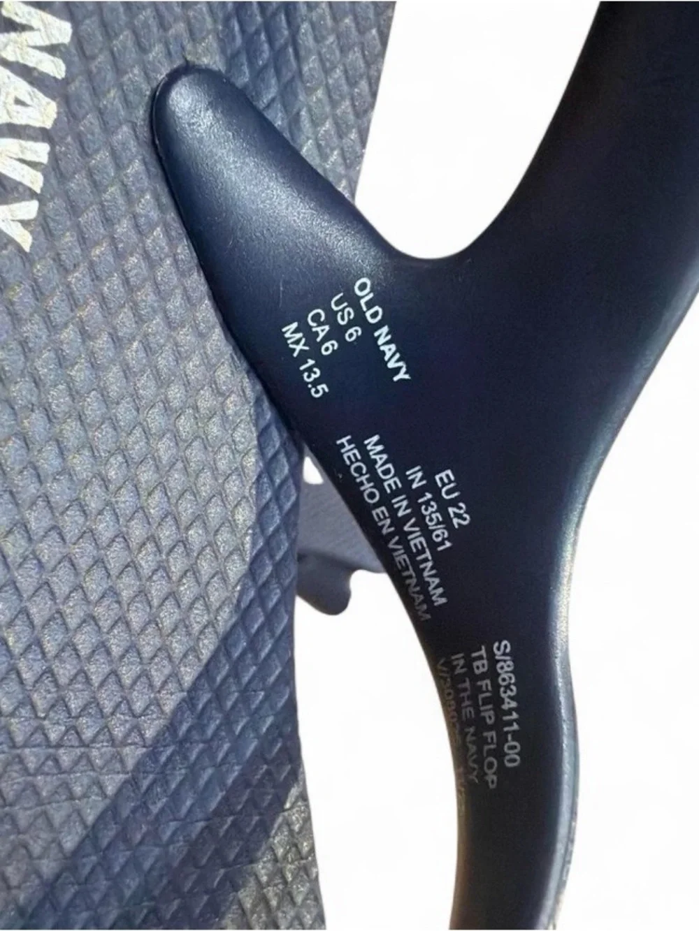 Old Navy Toddler Dark Blue Textured Flip Flops